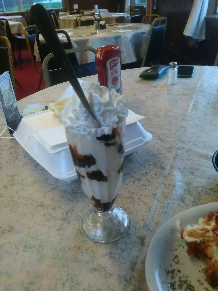 Hot Fudge Sundae